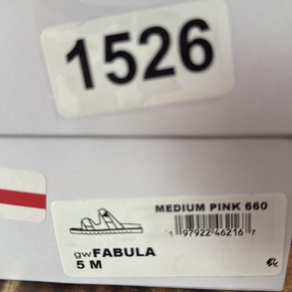 GUESS Fabula Lug-Sole Logo Footbed Sandals Slip On Metallic Pink NEW Size 5 - Picture 10 of 10